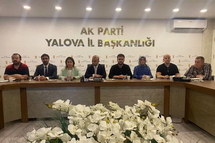 Ak Parti Yalova il başkanlığı haftalık olağan yönetim kurulu toplantısını gerçekleştirdi