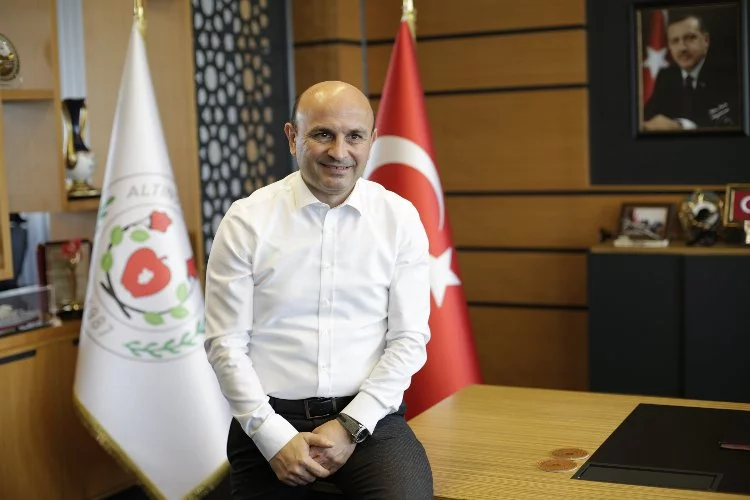 Altınova Belediye Başkanı Dr. Metin Oral : 