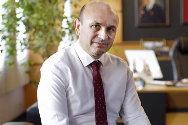 Altınova Belediye Başkanı Dr Metin Oral: Gazeteci toplumu aydınlatıcısıdır