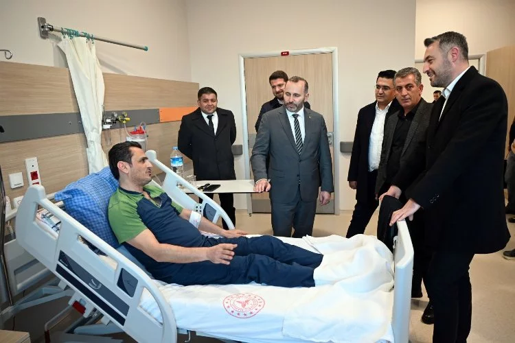 Başkan Tutuk’tan hastane ziyareti