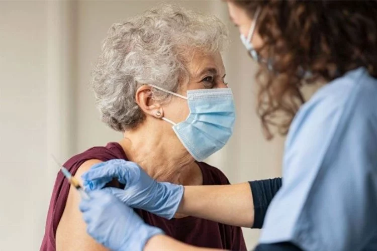Bugün itibarıyla 65 yaş üstü vatandaşlar için grip aşısı uygulaması başlıyor