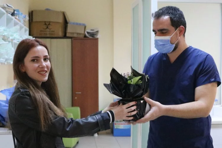 Çınarcık’ta sağlık çalışanlarının Tıp Bayramı kutlandı