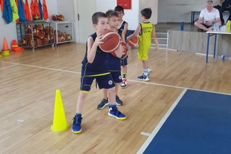 Fenerbahçe Basketbol Okulu Yalova, Genç Yetenekler İçin Kapılarını Aralıyor
