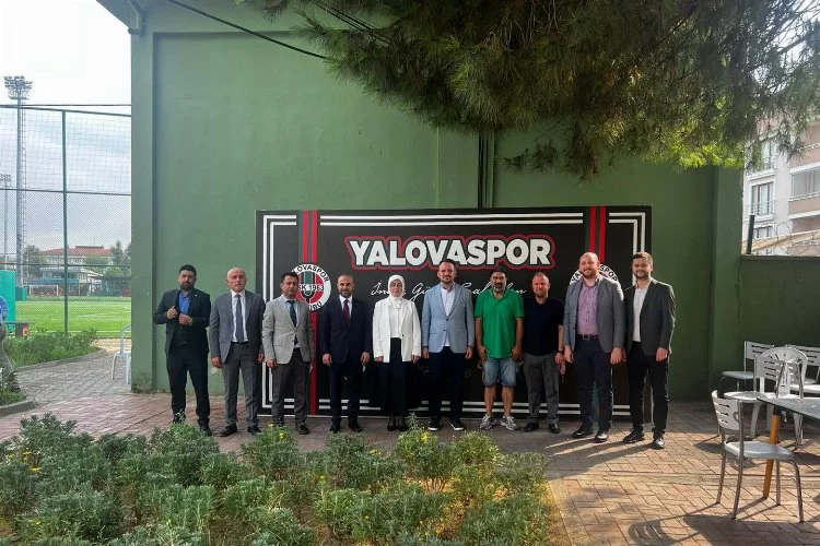 Gençlik Ve Spor Bakan Yardımcısı Yalovaspor'u Ziyaret Etti
