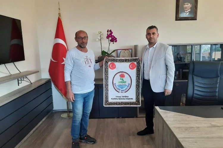 Kadıköy Belediye Başkanı Yılmaz Tavşan’a hayırlı olsun ziyaretleri devam ediyor