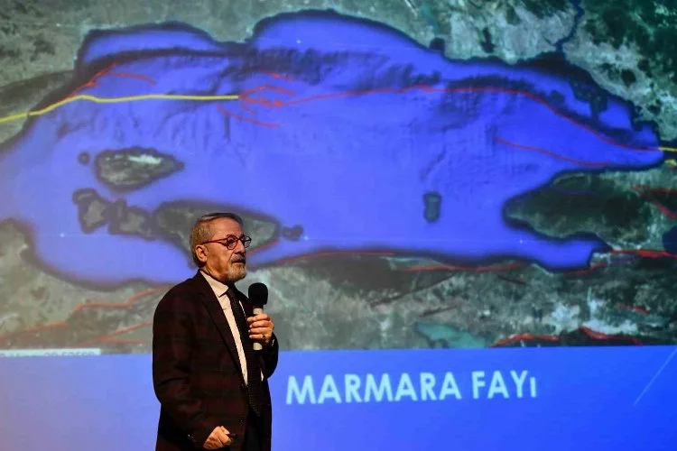 Naci Görür’den Marmara açıklaması: Oraca canlı bir fay olduğunu unutmayın
