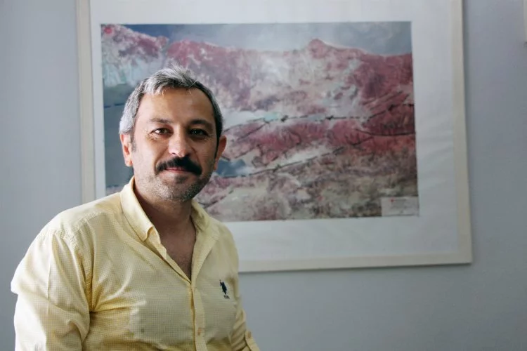 Yalovalı Jeoloji Mühendisi Osman Kendir: “Acilen deprem ve afet odaklı çözüme gidilmeli”