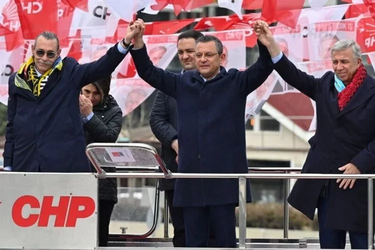 Özgür Özel’den Ankara çıkarması! “Mansur Başkan Türkiye rekoru kıracak”