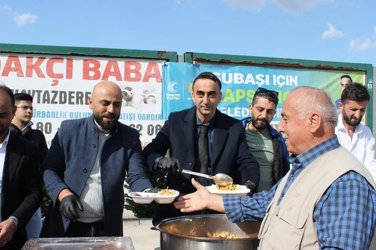 Subaşı Belediye Başkan Adayı Mustafa Yurt, yemek dağıttı