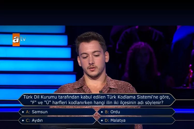 Türk Dil Kurumu tarafından kabul edilen Türk Kodlama Sistemi'ne göre, '''F'' ve ''Ü'' harfleri kodlanırken hangi ilin iki ilçesinin adı söylenir?  Kim Milyoner Olmak İster Soruları