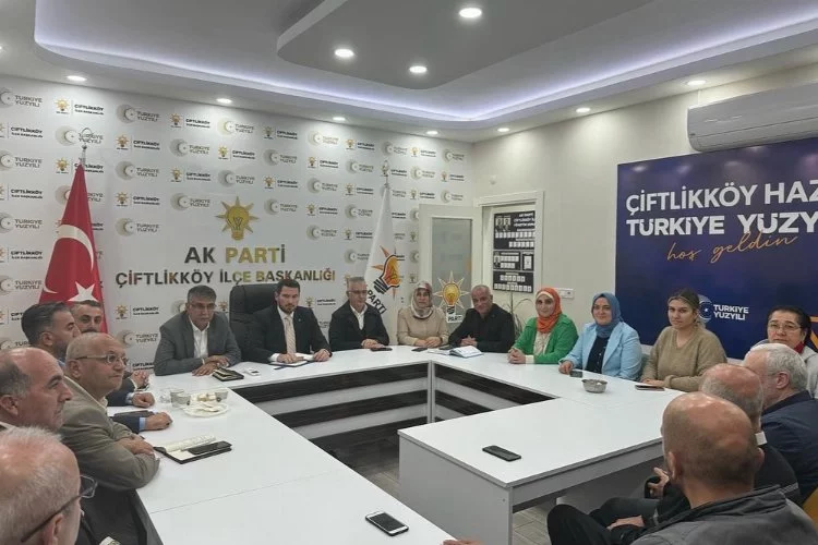 Yalova AK Parti Çiftlikköy İlçe Başkanlığı Yönetim Kurulu Toplantısını Gerçekleştirdi