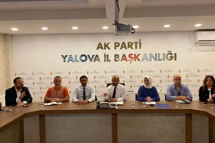 Yalova AK Parti İl Başkanlığı Haftalık Olağan Yönetim Kurulu Toplantısını Gerçekleştirdi