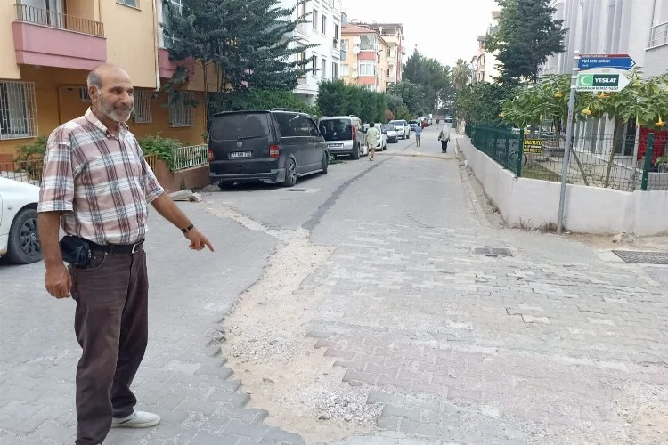Yalova Bahçelievler Mahallesi Sakinleri Sokaklarının Onarılmasını Bekliyor