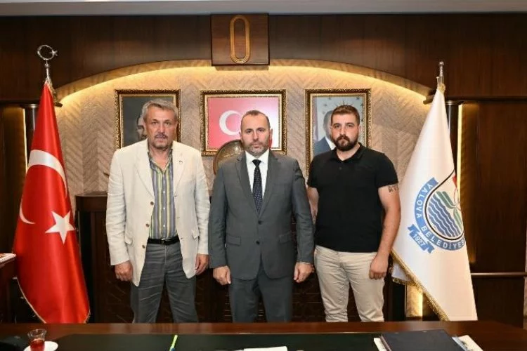 Yalova Belediye Başkanı Mustafa Tutuk’tan su sporlarına destek