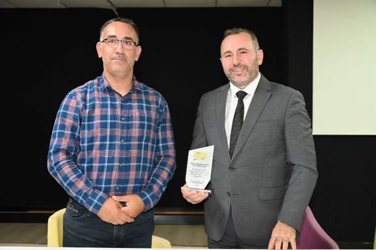 Yalova Belediye Başkanı Mustafa Tutuk’tan Yalova Balı için tam destek