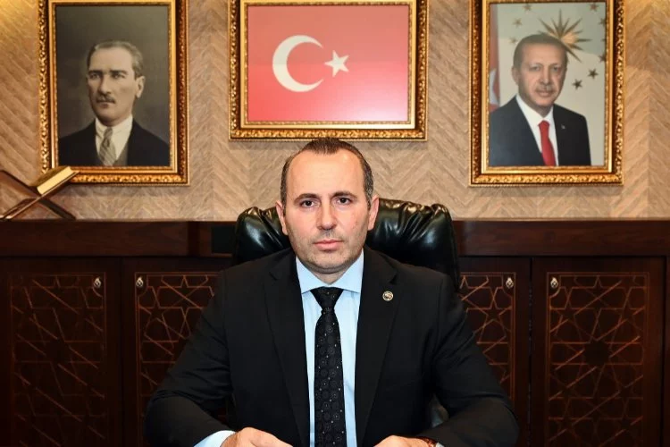 Yalova Belediye Başkanı Mustafa Tutuk, “Tüm İslam âlemine hayırlar getirsin”