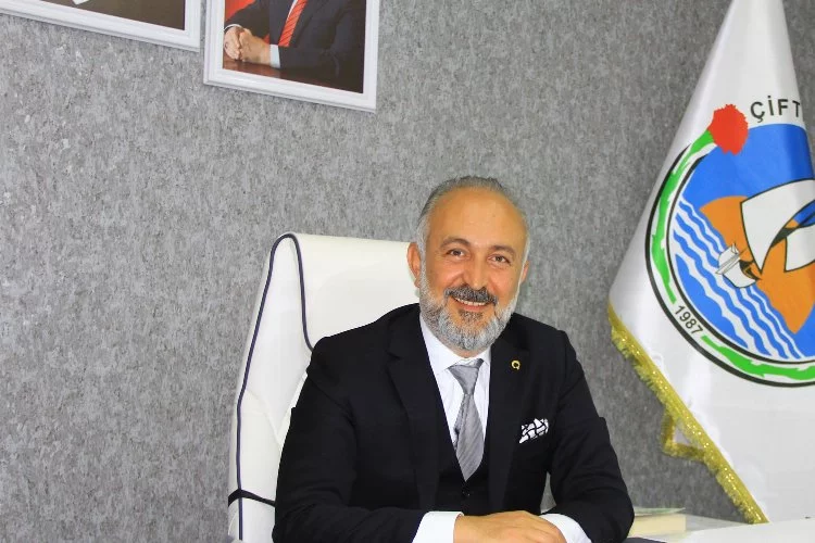 Yalova Çiftlikköy Belediye Başkanı Ali Silpagar : “30 Ağustos emsalsiz bir zaferdir”