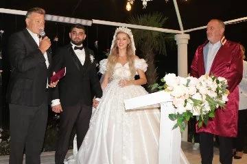 Yalova Çınarcık Belediye Başkanı Numan Soyer Genç Çiftleri Mutlu Etmeye Devam Ediyor
