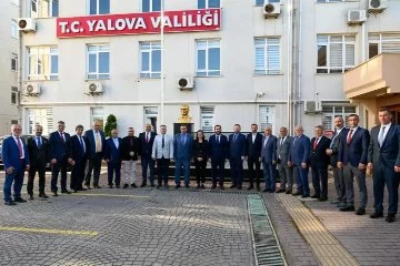 Yalova İl Genel Meclis Üyeleri Vali Kaya'yı ziyaret etti