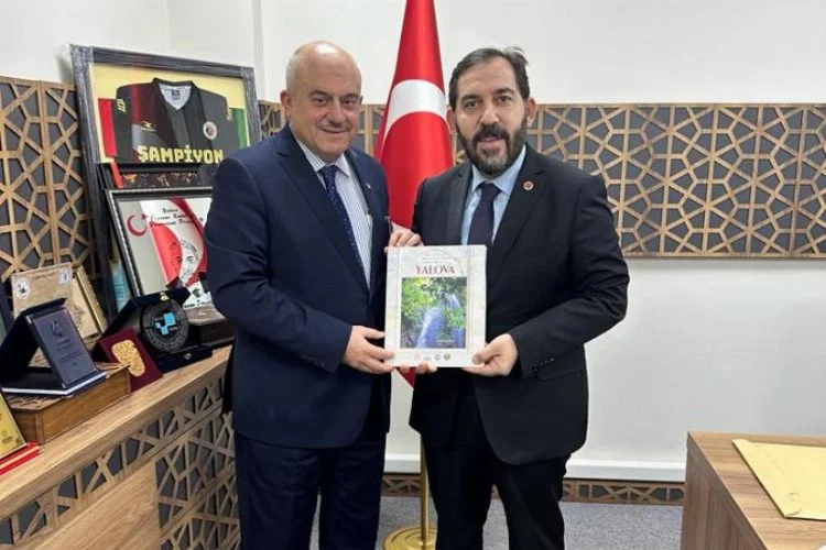 Yalova İl Genel Meclisi Başkanı Hasan Soygüzel ‘e Nablus Belediye Başkanı’ndan ziyaret