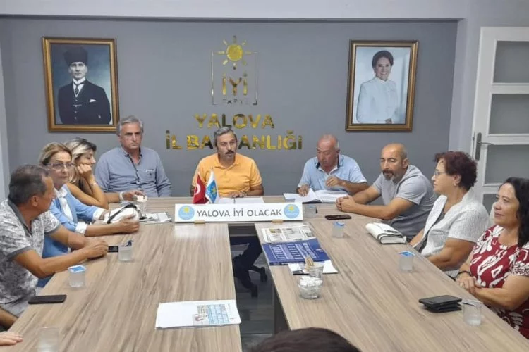 Yalova İYİ Parti İl Başkanlığı Haftalık Olağan Yönetim Kurulu Toplantısını Gerçekleştirdi