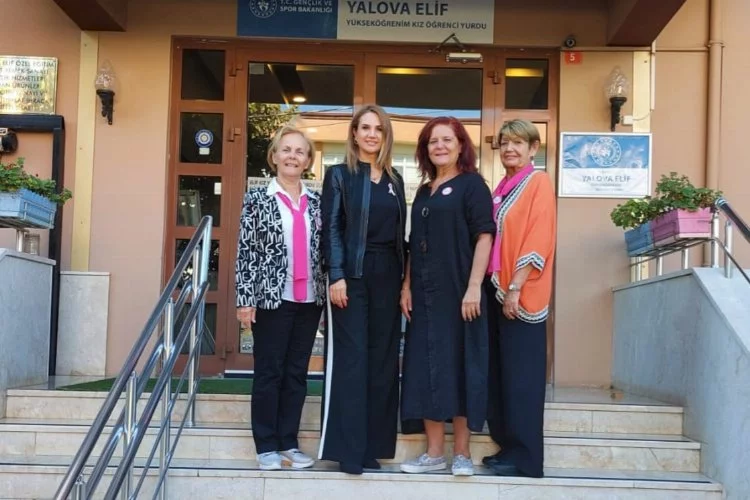 Yalova Kanser Hastaları Derneği Gökşen Tutuk’a ziyaret gerçekleştirdi