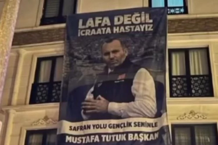 Yalova Safran Yolu Gençlerinden Yalova Belediye Başkanı Mustafa Tutuk'a tam destek