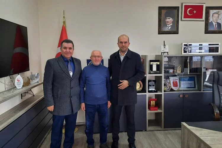 Yalova Uğur Okulları’ndan Kadıköy Belediye Başkanı’na ziyaret