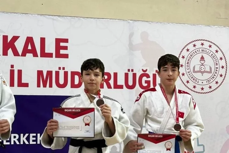 Yalovalı Erol Özarpacı, judoda bronz madalya kazandı